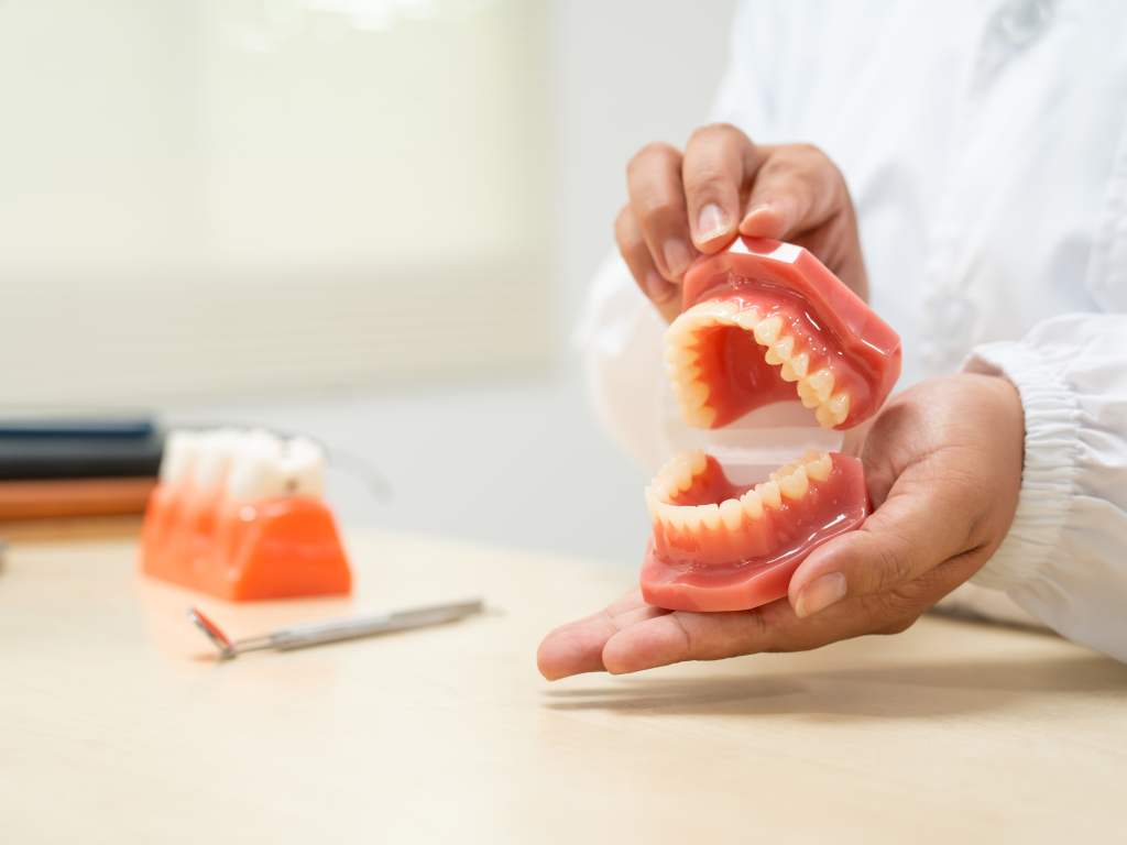 Full Dentures