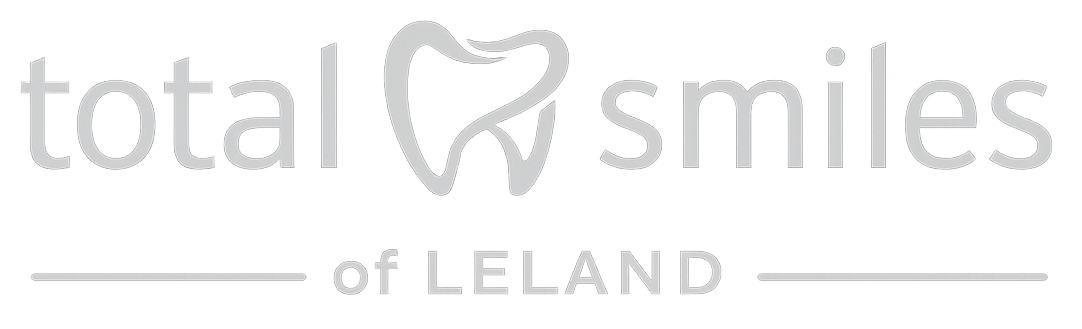 Total Smile Logo