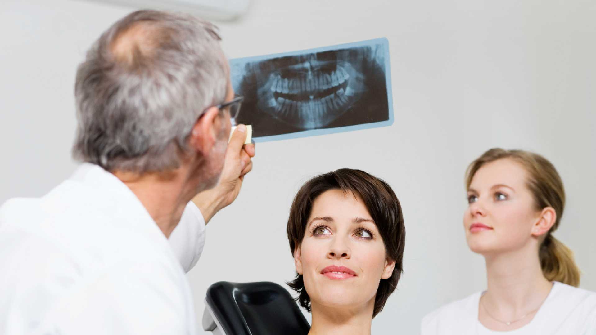 Avoid Common Mistakes Before Your Dental Bridge Consultation