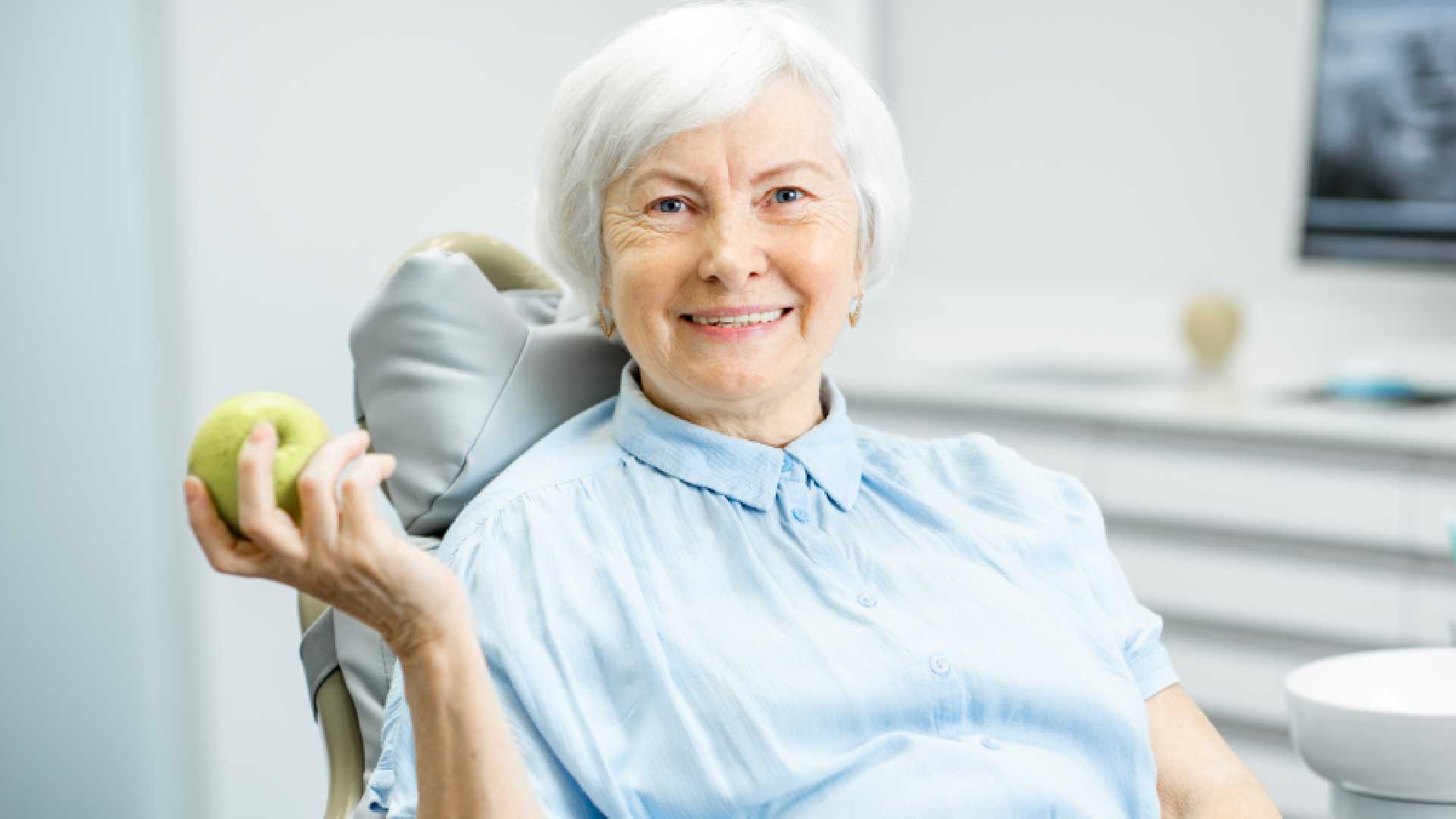 How Tooth Replacement with Partial Dentures Can Improve Your Life