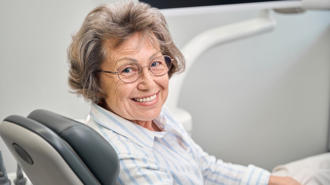 The Essential Guide to Senior Tooth Extraction for Your Health