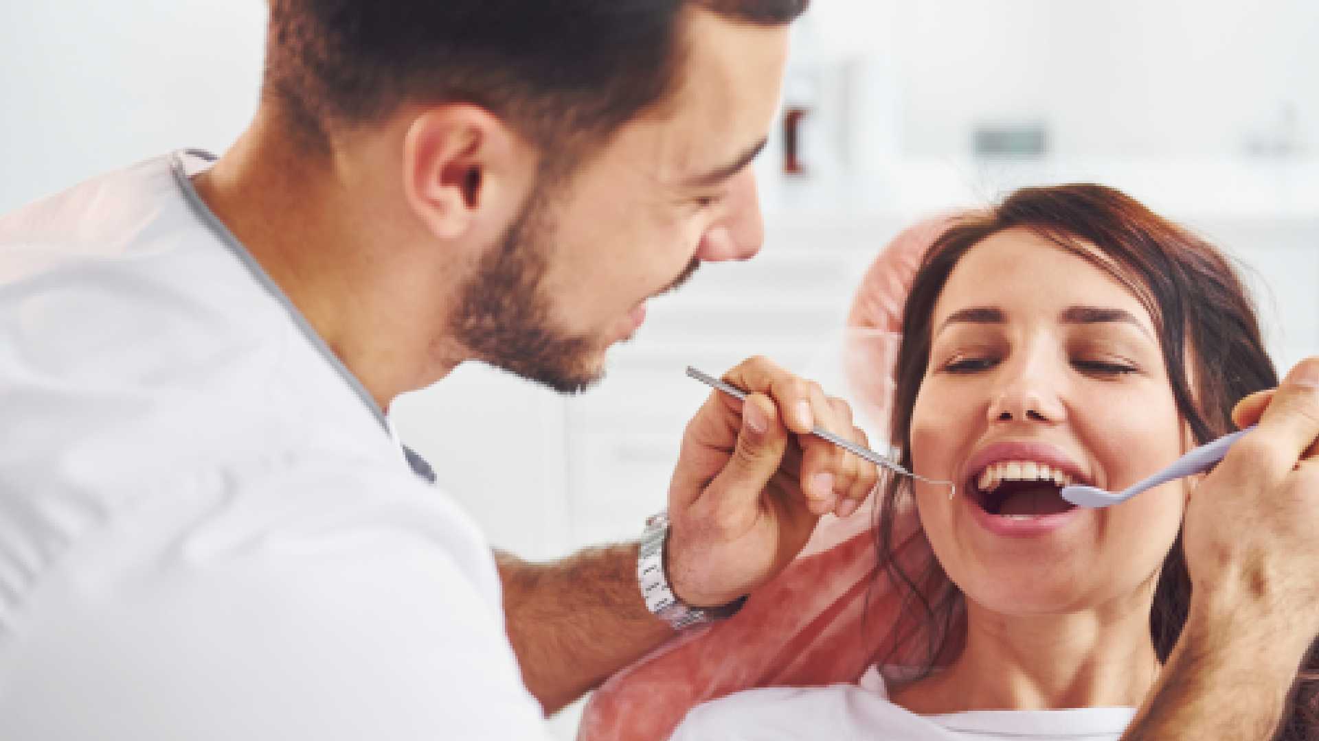 The Important Role of a Tooth Cleaning Dentist in Oral Care