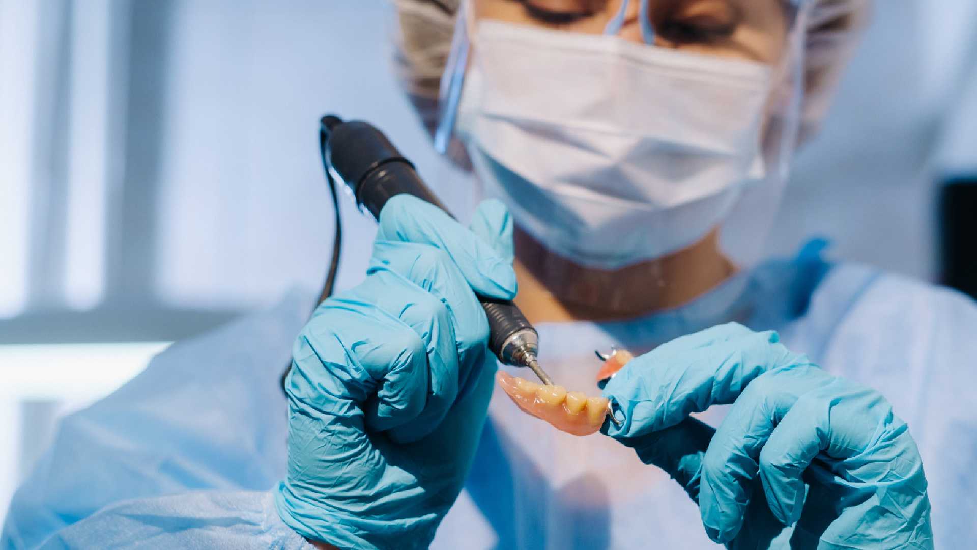 Your Guide to Reliable and Fast Same Day Denture Repair