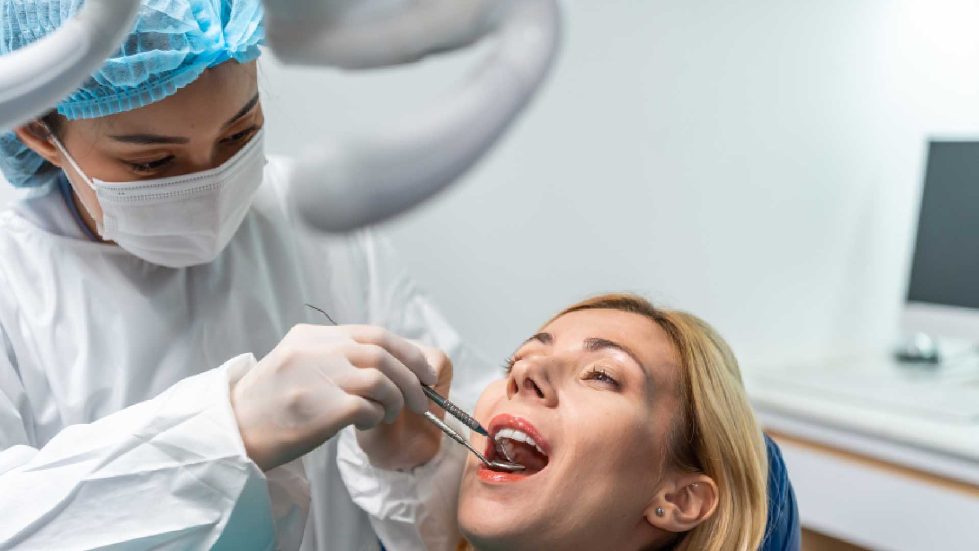 Your Guide to a Safe and Quick Urgent Dental Extraction